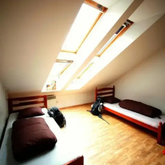 Отель Jimmy Jumps House