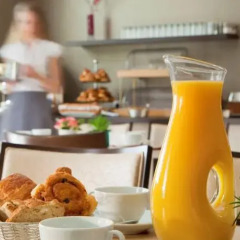 Отель Hôtel Champs Elysees Friedland гостиничный бар