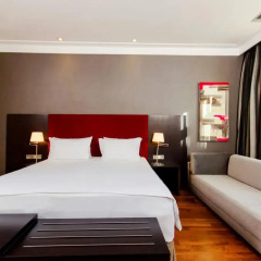 Отель NH Poznan 4* Стандартный номер с различными типами кроватей фото 4
