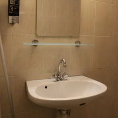 Budget Hotel The Orange Tulip Стандартный номер с различными типами кроватей фото 12
