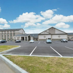 Отель Sleep Inn & Suites And Conference Center парковка