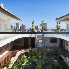 Отель AlvorMar Apartamentos Turisticos Портимао