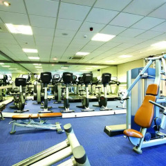 Отель Crowne Plaza London - Heathrow фитнесс-зал фото 2