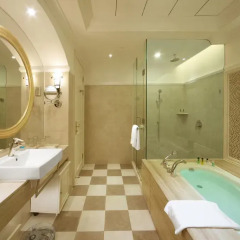 Отель Xiamen Royal Victoria Hotel Китай, Сямынь - отзывы, цены и фото номеров - забронировать отель Xiamen Royal Victoria Hotel онлайн ванная