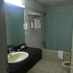 Sky Hotel Apartments 2* Студия с различными типами кроватей фото 10