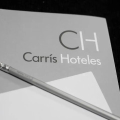 Hotel Carris Marineda фитнесс-зал