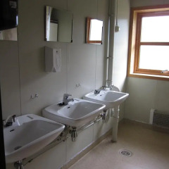 Håradalen Cottages and Hostel Стандартный номер с различными типами кроватей (общая ванная комната) фото 5