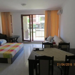 Апартаменты Olymp Apartments Свети Влас комната для гостей фото 2