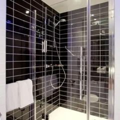 Отель Holiday Inn Express Dusseldorf - City 3* Стандартный семейный номер с двуспальной кроватью фото 9