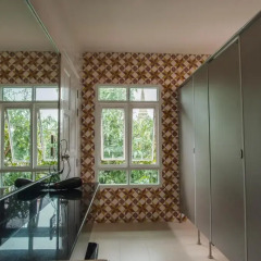 Отель Feung Nakorn Balcony Rooms and Cafe 3* Номер Делюкс с различными типами кроватей фото 2