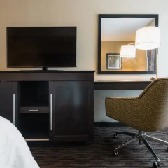 Отель Hampton Inn Meridian 2* Стандартный номер с различными типами кроватей фото 16