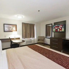 Отель Red Roof Inn PLUS+ Columbus Downtown - Convention Center 2* Стандартный номер с различными типами кроватей фото 2
