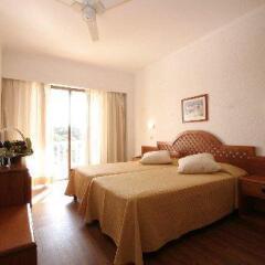 Pinos Playa Hotel 3* Стандартный номер с различными типами кроватей фото 16