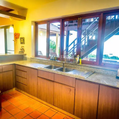 Отель The Great Escape Pool Villa Ланта в номере