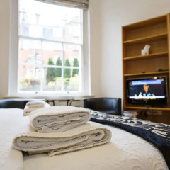 Апартаменты Studios 2 Let Serviced Apartments - Cartwright Gardens Студия с различными типами кроватей фото 49