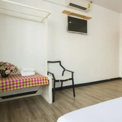 T Hostel @ Rama 4 Стандартный номер фото 4