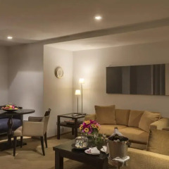Отель Tower Club at lebua 5* Стандартный номер с различными типами кроватей фото 15