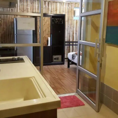 2W Beach Hostel Стандартный семейный номер фото 4