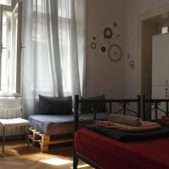 Time Hostel Кровать в общем номере с двухъярусной кроватью фото 10