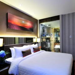 Отель The Continent Bangkok by Compass Hospitality 4* Номер категории Премиум с различными типами кроватей фото 45