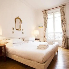 Отель Avenue Montaigne Champs Elysees Paris Франция, Париж - отзывы, цены и фото номеров - забронировать отель Avenue Montaigne Champs Elysees Paris онлайн комната для гостей фото 4