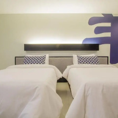 Baba House Phuket Hotel 3* Улучшенный номер разные типы кроватей фото 3