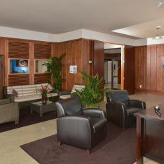Quality Hotel Oceans Tutukaka интерьер отеля