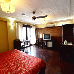 Queen Travel Boutique Hotel - Hang Bac 3* Номер Делюкс фото 11