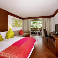 Отель Kamala Beach Resort a Sunprime Resort 4* Номер Делюкс с двуспальной кроватью фото 5