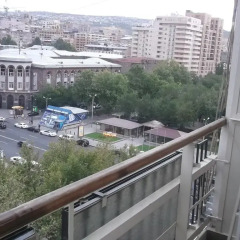 Отель Mashtots Avenue 15 балкон