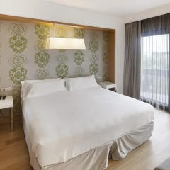 Отель Wyndham Rome Midas 4* Улучшенный номер с различными типами кроватей фото 3