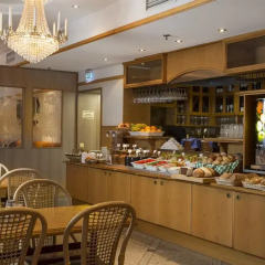 Crystal Plaza Hotel питание