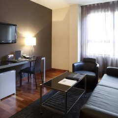 AC Hotel Avenida de América by Marriott 3* Улучшенный номер фото 3