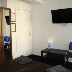 Hotel Jørgensen 2* Стандартный номер с двуспальной кроватью (общая ванная комната) фото 2