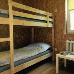 Гостиница Home Dlya Tebya Кровать в женском общем номере с двухъярусной кроватью