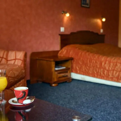 Hotel Kiparis Alfa 3* Стандартный номер с двуспальной кроватью фото 10