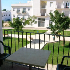 Отель Apartamentos Conil Alquila Испания, Кониль-де-ла-Фронтера - отзывы, цены и фото номеров - забронировать отель Apartamentos Conil Alquila онлайн балкон
