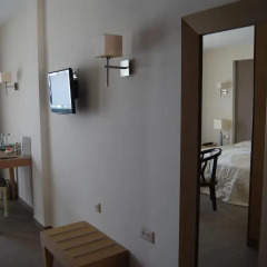 Отель Dali Luxury Rooms 3* Стандартный номер с двуспальной кроватью фото 5