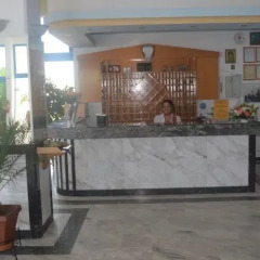 Kamari Beach Hotel - All Inclusive интерьер отеля