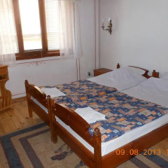 Family Hotel Kalina 3* Стандартный номер с различными типами кроватей фото 5