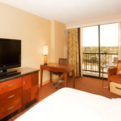 Отель Hilton Orange County/Costa Mesa 3* Стандартный номер с различными типами кроватей фото 4