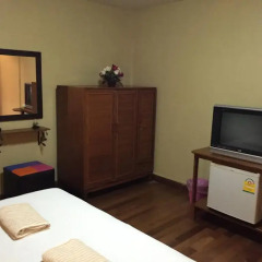 Отель Nawaporn Place Guesthouse 3* Стандартный номер фото 18