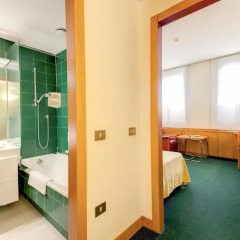 Galileo Hotel 4* Стандартный номер с различными типами кроватей фото 3