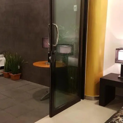 Отель East Suites Люкс с разными типами кроватей фото 16