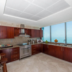 Отель JA Oasis Beach Tower Апартаменты Делюкс с различными типами кроватей фото 3