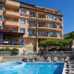 Family Hotel Milev бассейн фото 3