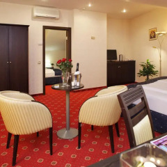 Rixwell Gertrude Hotel 4* Стандартный семейный номер с двуспальной кроватью фото 4