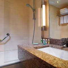 Отель Courtyard by Marriott Kazan Kremlin 4* Гостевой номер Делюкс фото 8