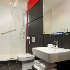 Отель Park Inn by Radisson Glasgow City Centre 3* Стандартный номер с различными типами кроватей фото 4