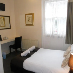 Отель Istanbul Ev Guest House 3* Стандартный номер с двуспальной кроватью